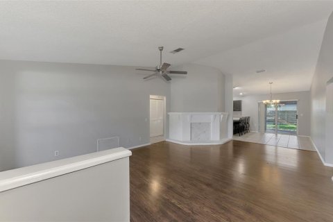 Villa ou maison à louer à Sarasota, Floride: 3 chambres, 143.26 m2 № 2107043 - photo 9