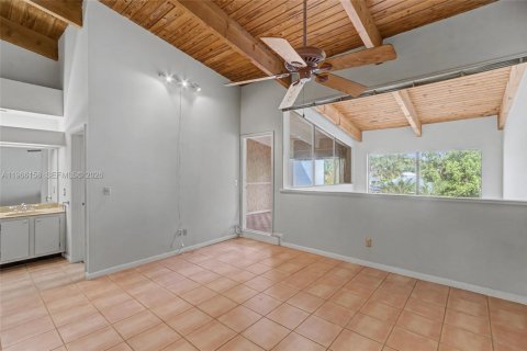 Touwnhouse à vendre à Miami, Floride: 2 chambres, 170.66 m2 № 2029501 - photo 22