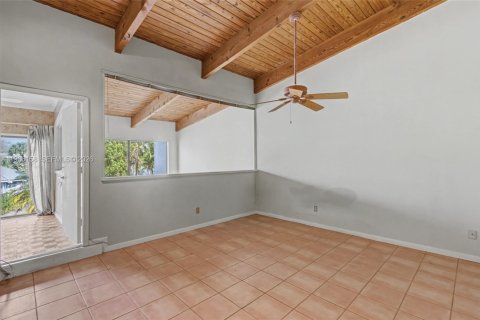 Touwnhouse à vendre à Miami, Floride: 2 chambres, 170.66 m2 № 2029501 - photo 21