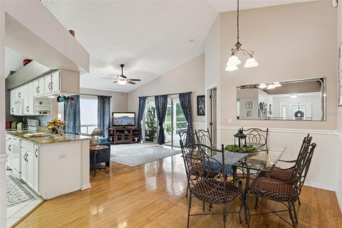 Casa en venta en Clermont, Florida, 2 dormitorios, 133.87 m2 № 2386160 - foto 9