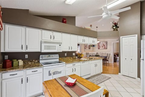 Casa en venta en Clermont, Florida, 2 dormitorios, 133.87 m2 № 2386160 - foto 11