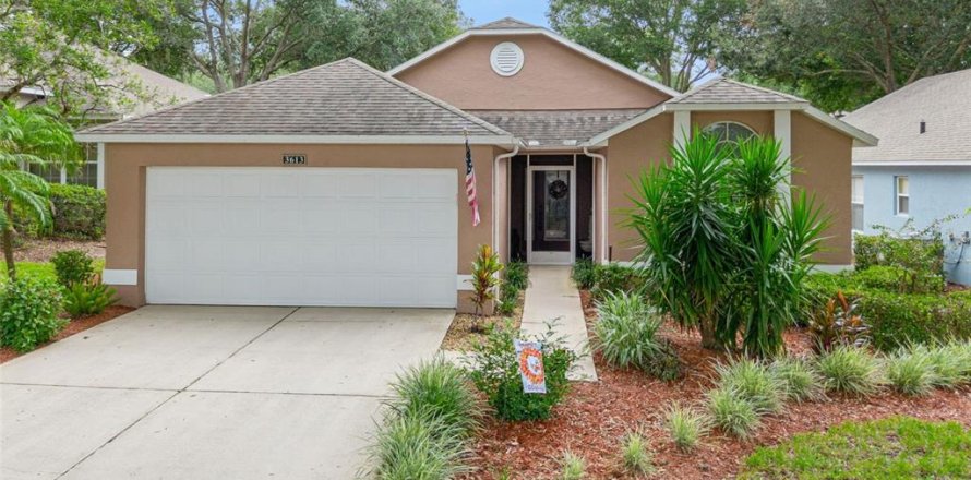Casa en Clermont, Florida 2 dormitorios, 133.87 m2 № 2386160