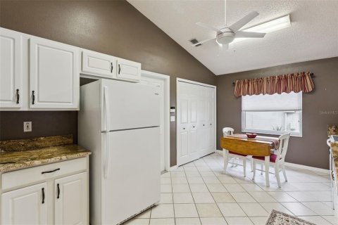 Casa en venta en Clermont, Florida, 2 dormitorios, 133.87 m2 № 2386160 - foto 10