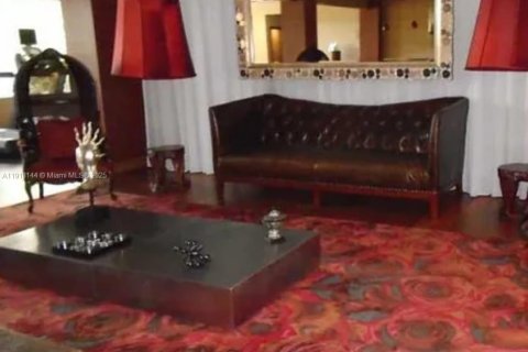 Купить кондоминиум в Майами, Флорида 2 спальни, 124.86м2, № 2018507 - фото 11