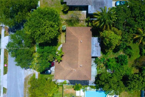 Land in North Miami, Florida № 1858518 - photo 4