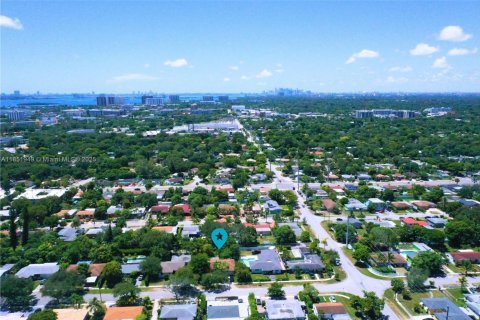 Land in North Miami, Florida № 1858518 - photo 5