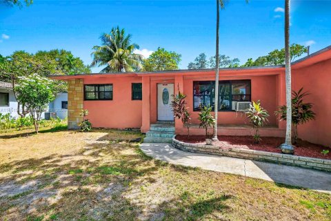 Land in North Miami, Florida № 1858518 - photo 18