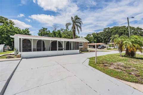 Casa en venta en New Port Richey, Florida, 3 dormitorios, 161.09 m2 № 1883754 - foto 6