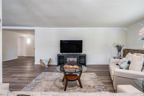 Casa en venta en New Port Richey, Florida, 3 dormitorios, 161.09 m2 № 1883754 - foto 21