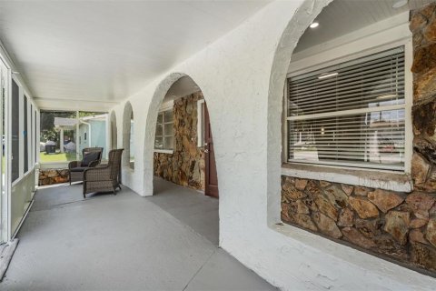 Casa en venta en New Port Richey, Florida, 3 dormitorios, 161.09 m2 № 1883754 - foto 5