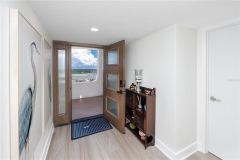 Copropriété à vendre à Redington Shores, Floride: 3 chambres, 179.95 m2 № 1856023 - photo 8