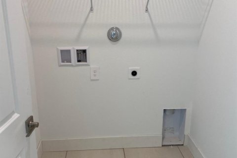 Купить виллу или дом в Стьюарт, Флорида 4 комнаты, 152.45м2, № 2088040 - фото 10