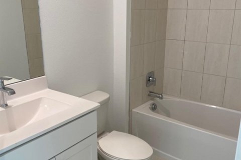 Купить виллу или дом в Стьюарт, Флорида 4 комнаты, 152.45м2, № 2088040 - фото 2