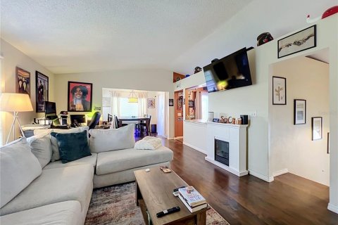 Casa en venta en Winter Park, Florida, 3 dormitorios, 149.94 m2 № 2384153 - foto 6