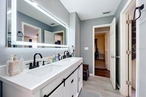 Casa en venta en Winter Park, Florida, 3 dormitorios, 149.94 m2 № 2384153 - foto 24