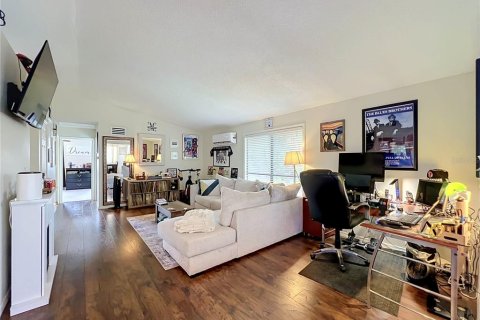 Casa en venta en Winter Park, Florida, 3 dormitorios, 149.94 m2 № 2384153 - foto 8