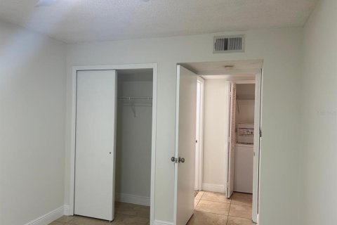 Copropriété à louer à Orlando, Floride: 2 chambres, 94.11 m2 № 2416763 - photo 10
