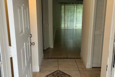 Copropriété à louer à Orlando, Floride: 2 chambres, 94.11 m2 № 2416763 - photo 2