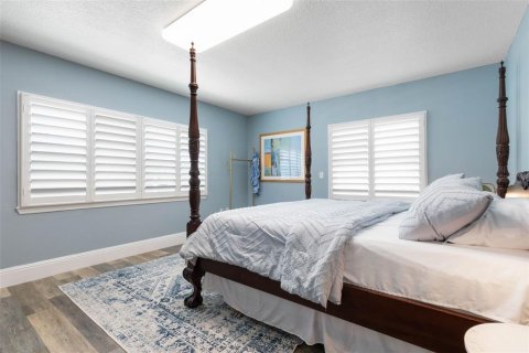 Villa ou maison à louer à Palm Coast, Floride: 4 chambres, 180.79 m2 № 2273077 - photo 14