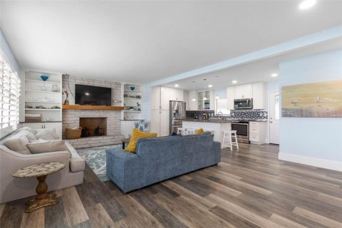Villa ou maison à louer à Palm Coast, Floride: 4 chambres, 180.79 m2 № 2273077 - photo 6