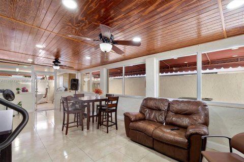 Купить виллу или дом в Хайалиа Гарденс, Флорида 3 спальни, 115.2м2, № 2029905 - фото 30