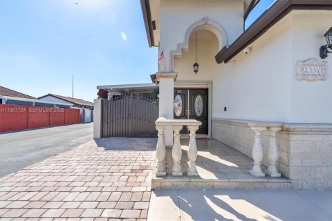 Купить виллу или дом в Хайалиа Гарденс, Флорида 3 спальни, 115.2м2, № 2029905 - фото 4