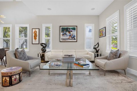 Touwnhouse à vendre à Orlando, Floride: 3 chambres, 192.31 m2 № 2347136 - photo 14