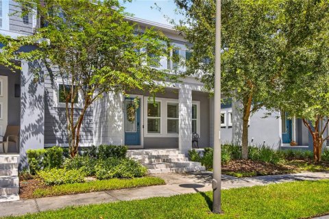 Touwnhouse à vendre à Orlando, Floride: 3 chambres, 192.31 m2 № 2347136 - photo 2