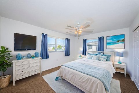Condominio en venta en Pinellas Park, Florida, 2 dormitorios, 88.26 m2 № 1565448 - foto 24