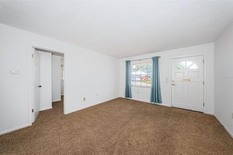 Condominio en venta en Pinellas Park, Florida, 2 dormitorios, 88.26 m2 № 1565448 - foto 10