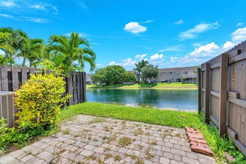 Touwnhouse à louer à Cutler Bay, Floride: 2 chambres, 135.45 m2 № 2178242 - photo 27