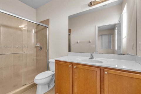 Touwnhouse à louer à Cutler Bay, Floride: 2 chambres, 135.45 m2 № 2178242 - photo 20