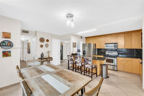 Купить кондоминиум в Авентура, Флорида 3 спальни, 129.69м2, № 1977521 - фото 21