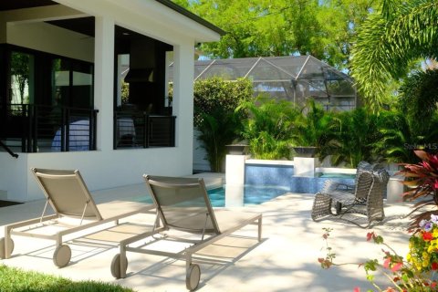 Casa en venta en Tampa, Florida, 4 dormitorios, 366.22 m2 № 1518759 - foto 22