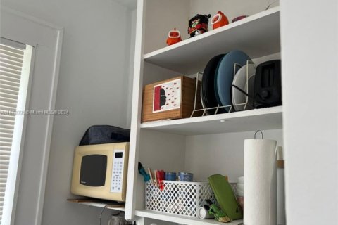 Copropriété à vendre à Miami Beach, Floride: 30.66 m2 № 2021549 - photo 5