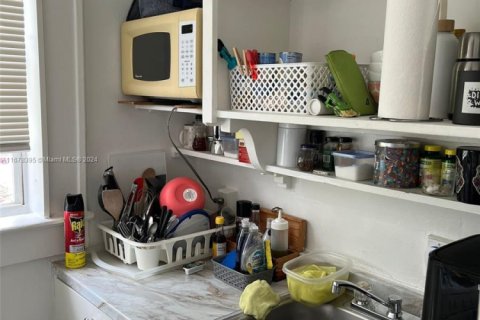 Copropriété à vendre à Miami Beach, Floride: 30.66 m2 № 2021549 - photo 12