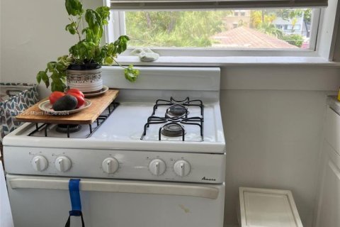 Copropriété à vendre à Miami Beach, Floride: 30.66 m2 № 2021549 - photo 6