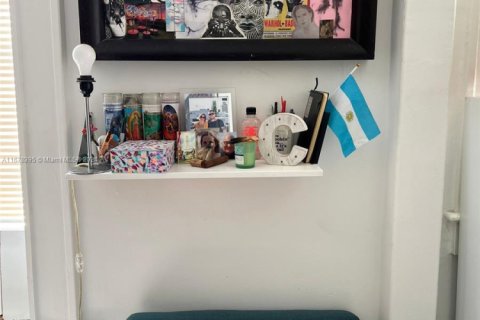 Copropriété à vendre à Miami Beach, Floride: 30.66 m2 № 2021549 - photo 9