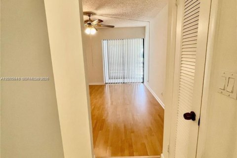 Copropriété à louer à Pompano Beach, Floride: 2 chambres, 102.19 m2 № 2072649 - photo 16