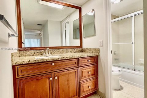 Copropriété à louer à Pompano Beach, Floride: 2 chambres, 102.19 m2 № 2072649 - photo 14