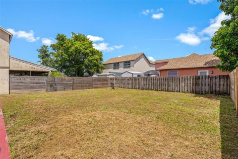 Villa ou maison à vendre à Homestead, Floride: 3 chambres, 124.58 m2 № 1895964 - photo 30
