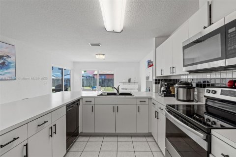 Villa ou maison à vendre à Homestead, Floride: 3 chambres, 124.58 m2 № 1895964 - photo 8