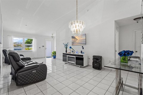 Villa ou maison à vendre à Homestead, Floride: 3 chambres, 124.58 m2 № 1895964 - photo 5