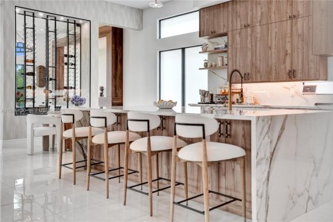 House in Boca Raton, Florida 7 bedrooms, 537.16 sq.m. № 2068930 - photo 19