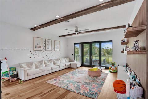 House in Boca Raton, Florida 7 bedrooms, 537.16 sq.m. № 2068930 - photo 27