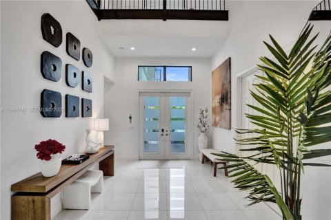 House in Boca Raton, Florida 7 bedrooms, 537.16 sq.m. № 2068930 - photo 3