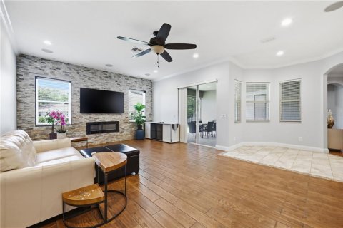 House in Windermere, Florida 4 bedrooms, 234.21 sq.m. № 2216566 - photo 21