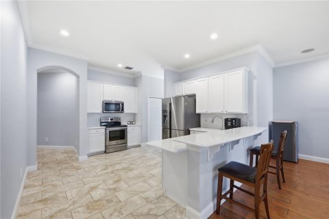 House in Windermere, Florida 4 bedrooms, 234.21 sq.m. № 2216566 - photo 15