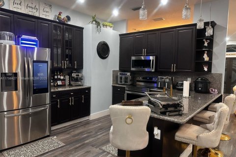 Villa ou maison à vendre à Homestead, Floride: 4 chambres, 195 m2 № 1985454 - photo 19