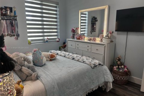 Villa ou maison à vendre à Homestead, Floride: 4 chambres, 195 m2 № 1985454 - photo 30